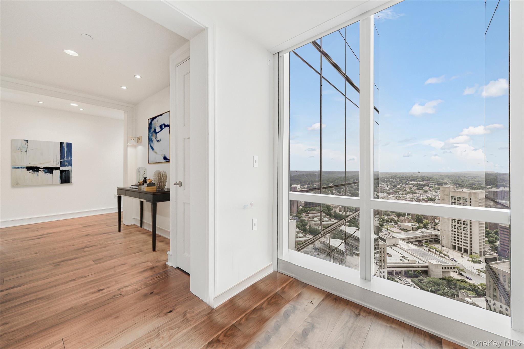 1 Renaissance Square Unit 37B, White Plains NY 10601