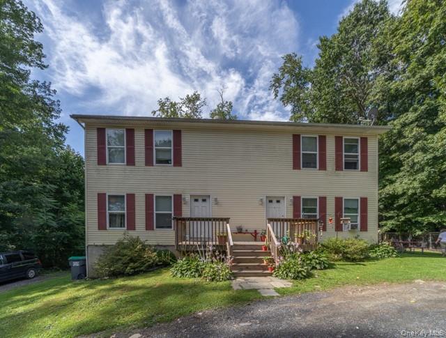 8 Mcdonough Way, Plattekill NY 12568