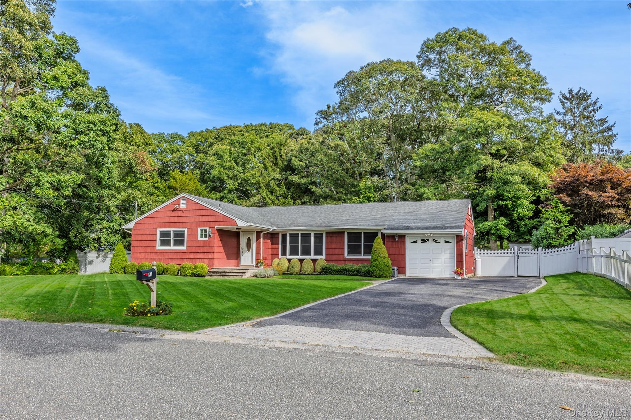51 Beachfern Road, Center Moriches NY 11934