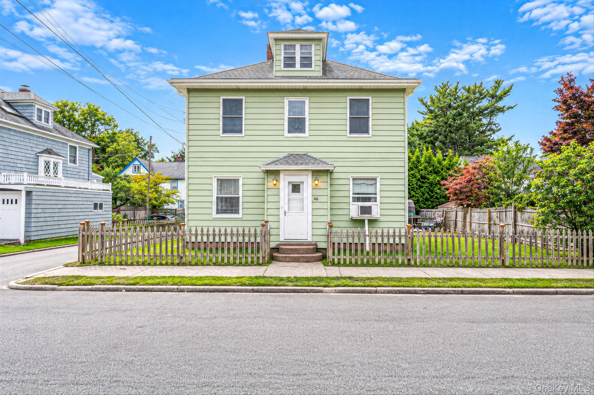 46 Glenlawn Avenue, Sea Cliff NY 11579