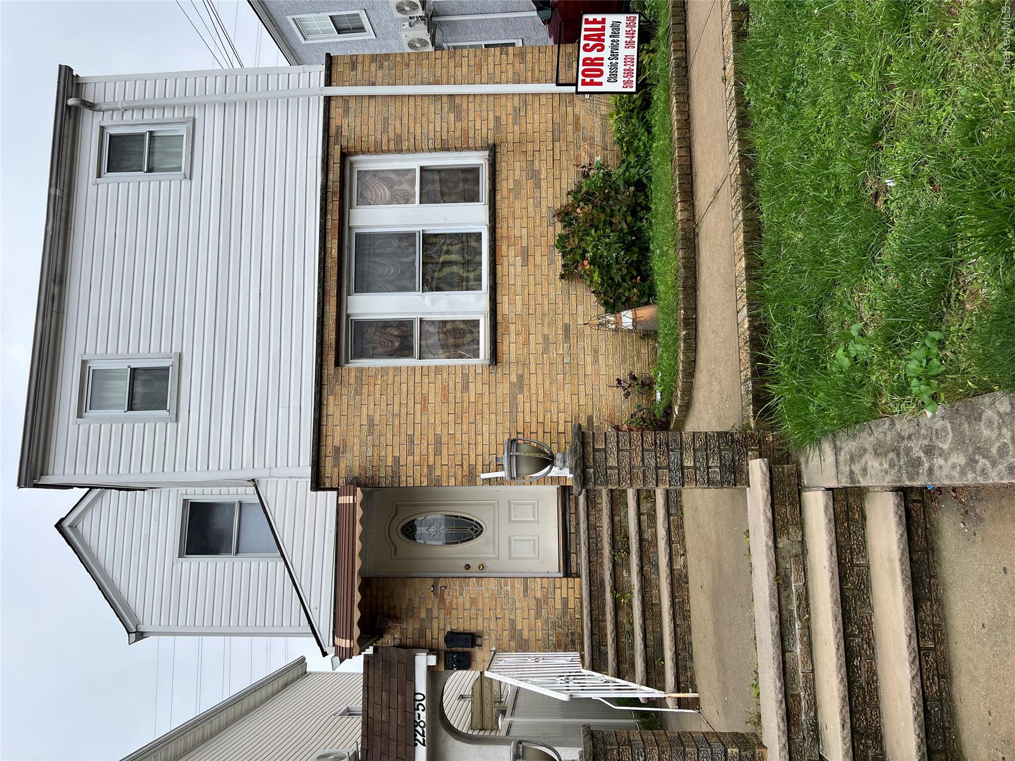 228-50 MENTONE Avenue, Springfield Gardens NY 11413