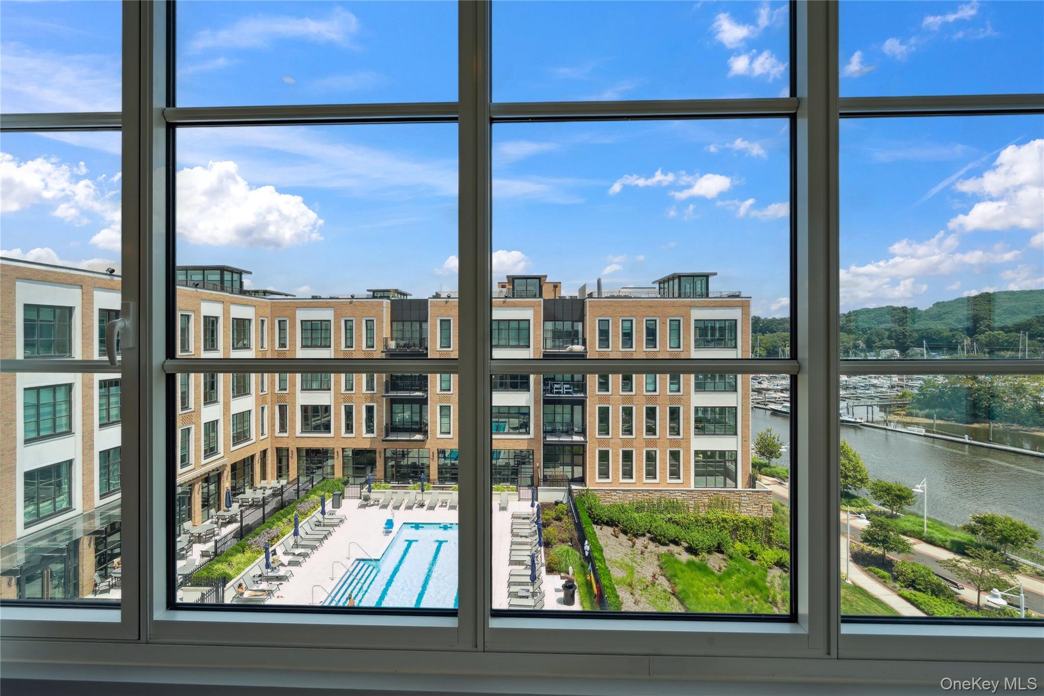 100 Garvies Point Road Unit 1204, Glen Cove NY 11542