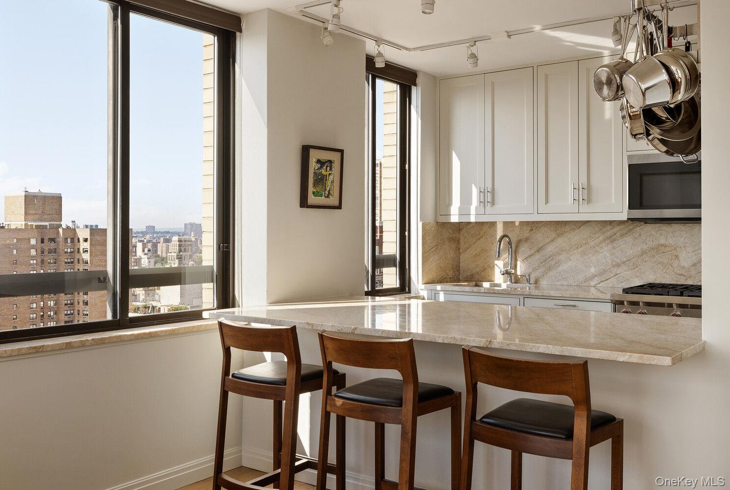 171 E 84TH Street Unit 33E, Manhattan NY 10028
