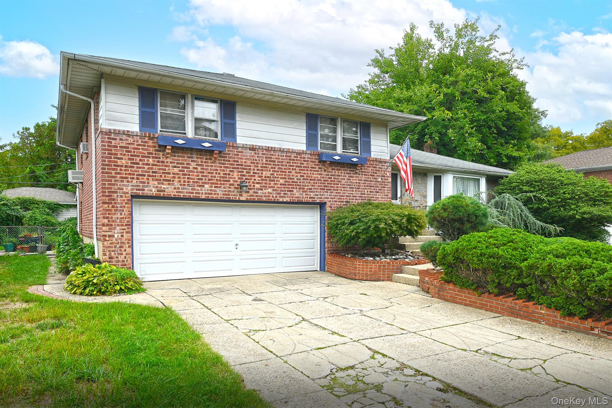 21 Goldfield Street, Melville NY 11747