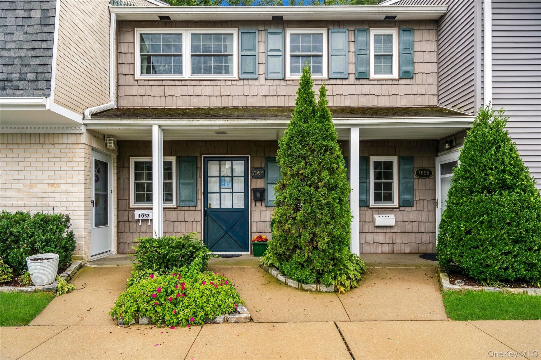 1056 Village Drive Unit 1056, Hauppauge NY 11788