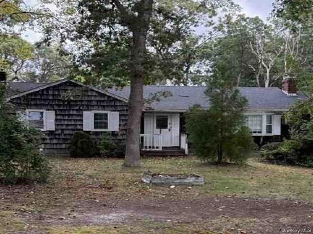 151 Pauls Path, Coram NY 11727