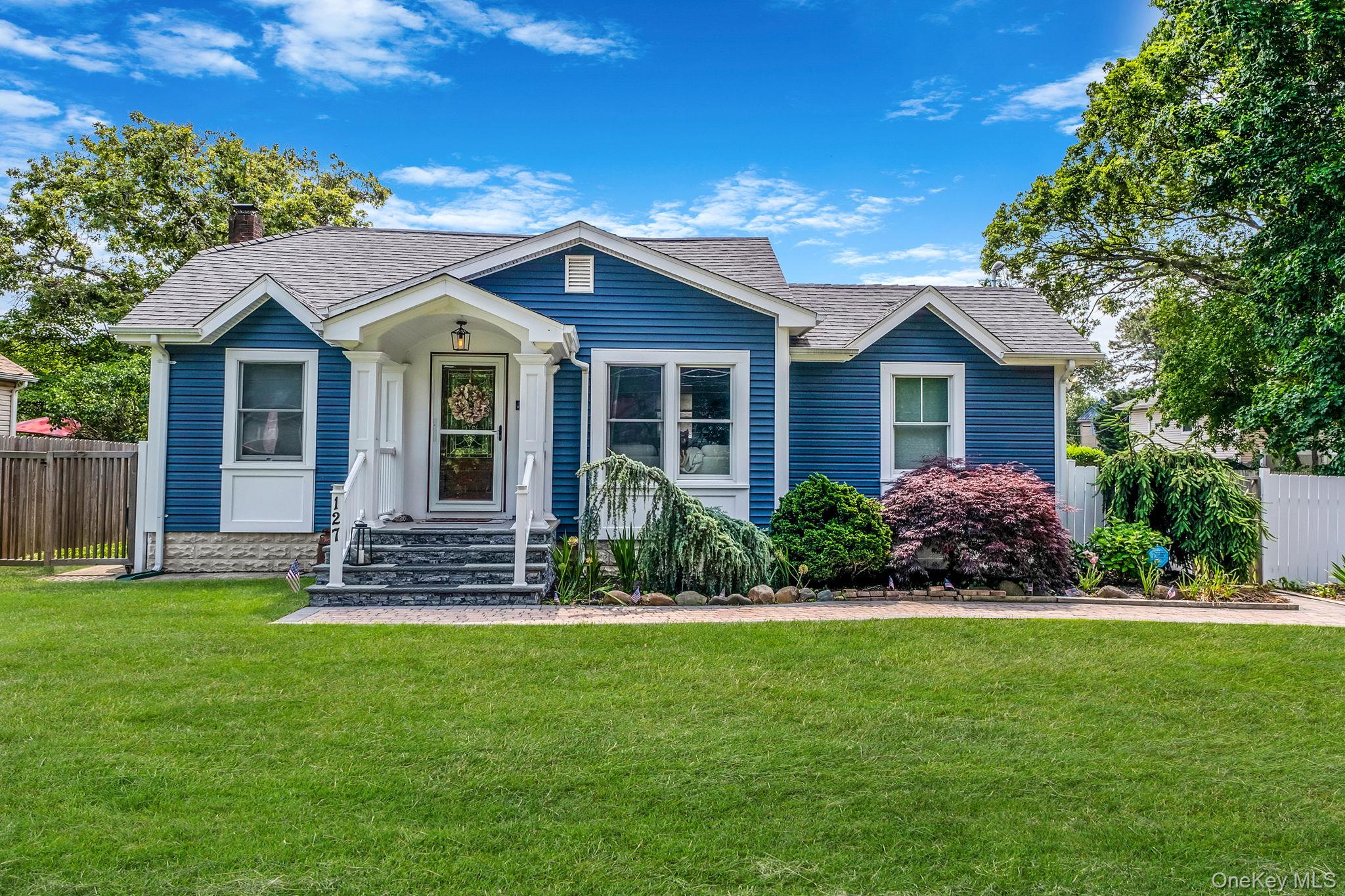 127 Clinton Avenue, East Patchogue NY 11772