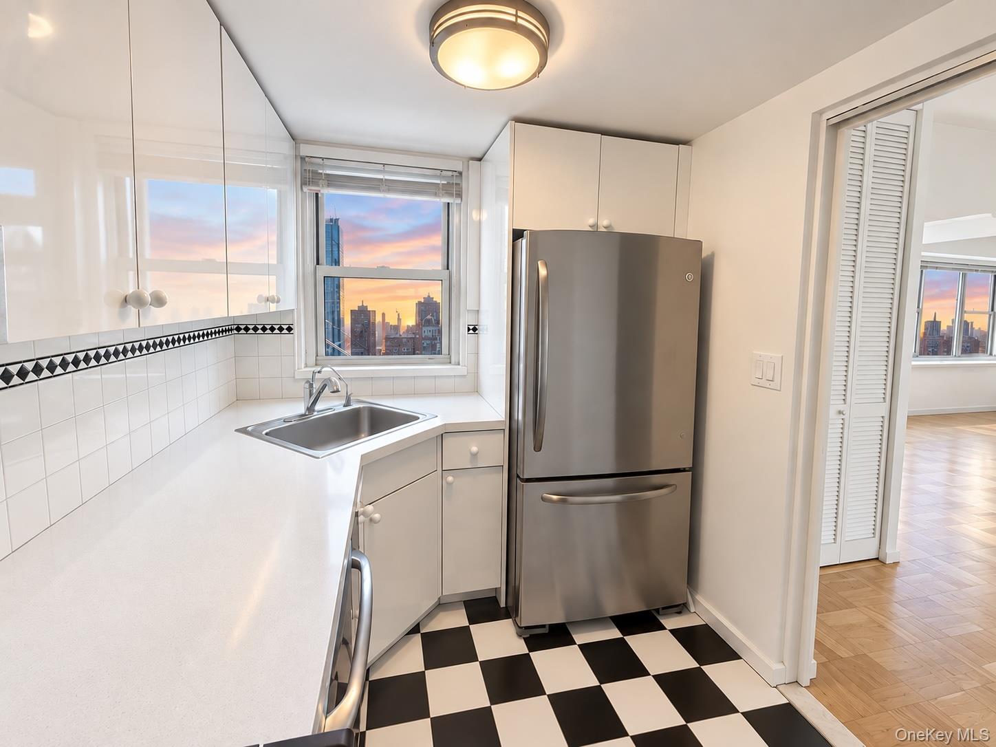 153 East 57th St Unit 21B, Manhattan NY 10022