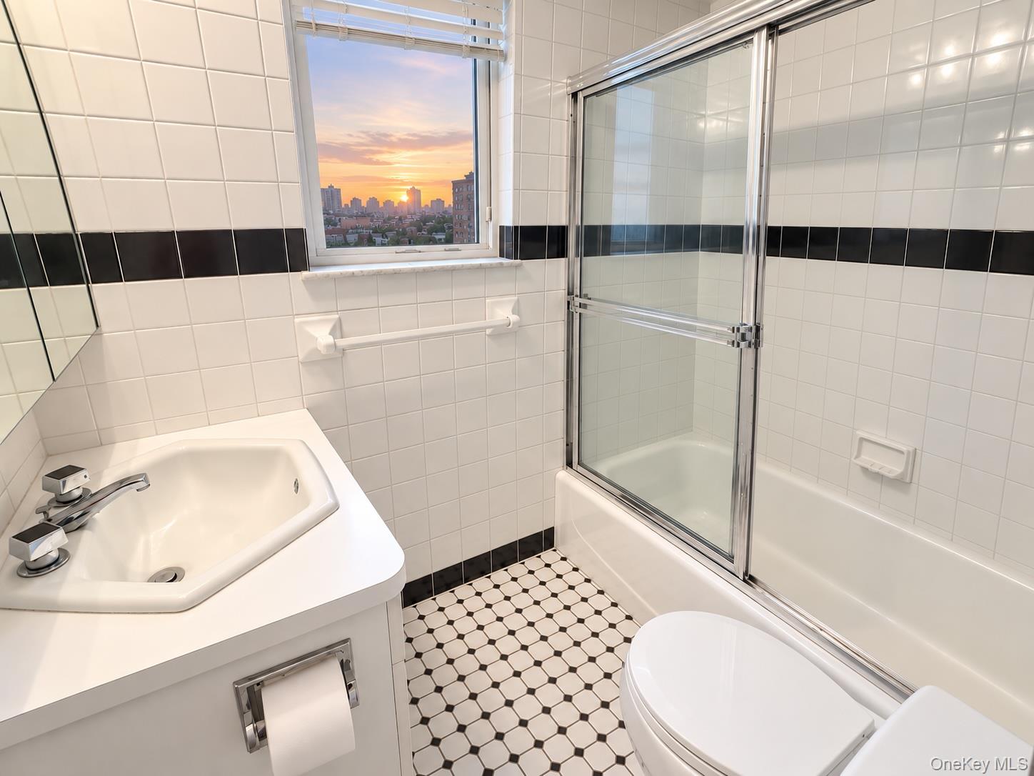153 East 57th St Unit 21B, Manhattan NY 10022
