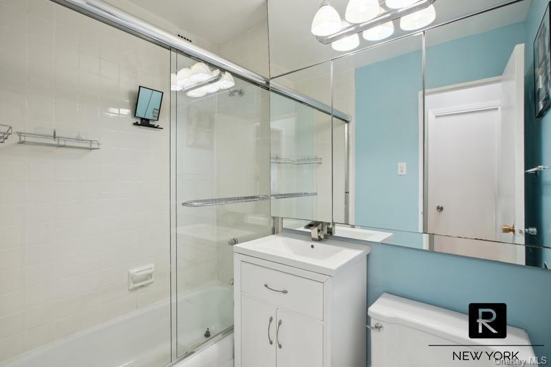 370 East 76th Street Unit B-707, Manhattan NY 10021