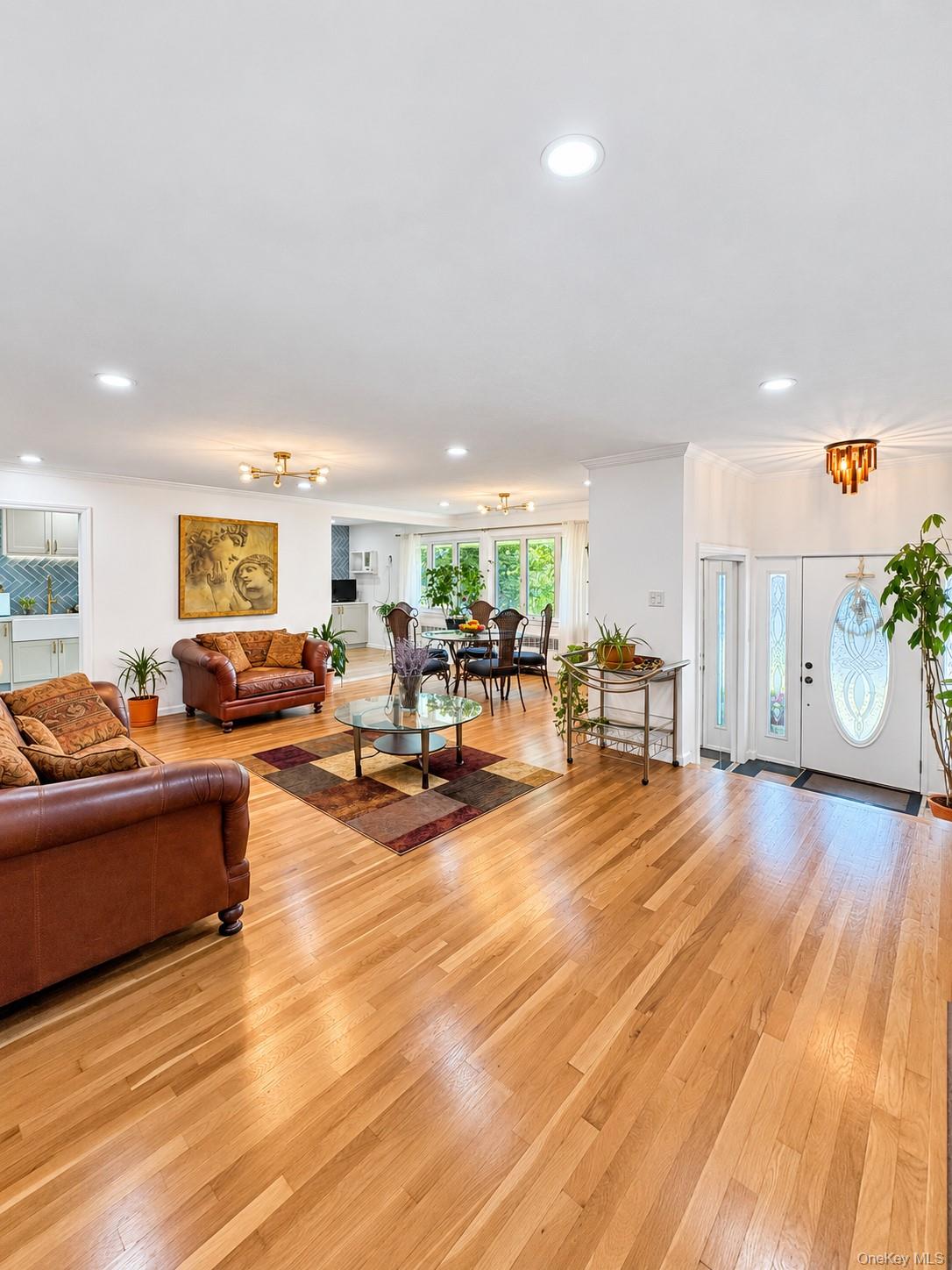94 massapequa Avenue, Massapequa NY 11758