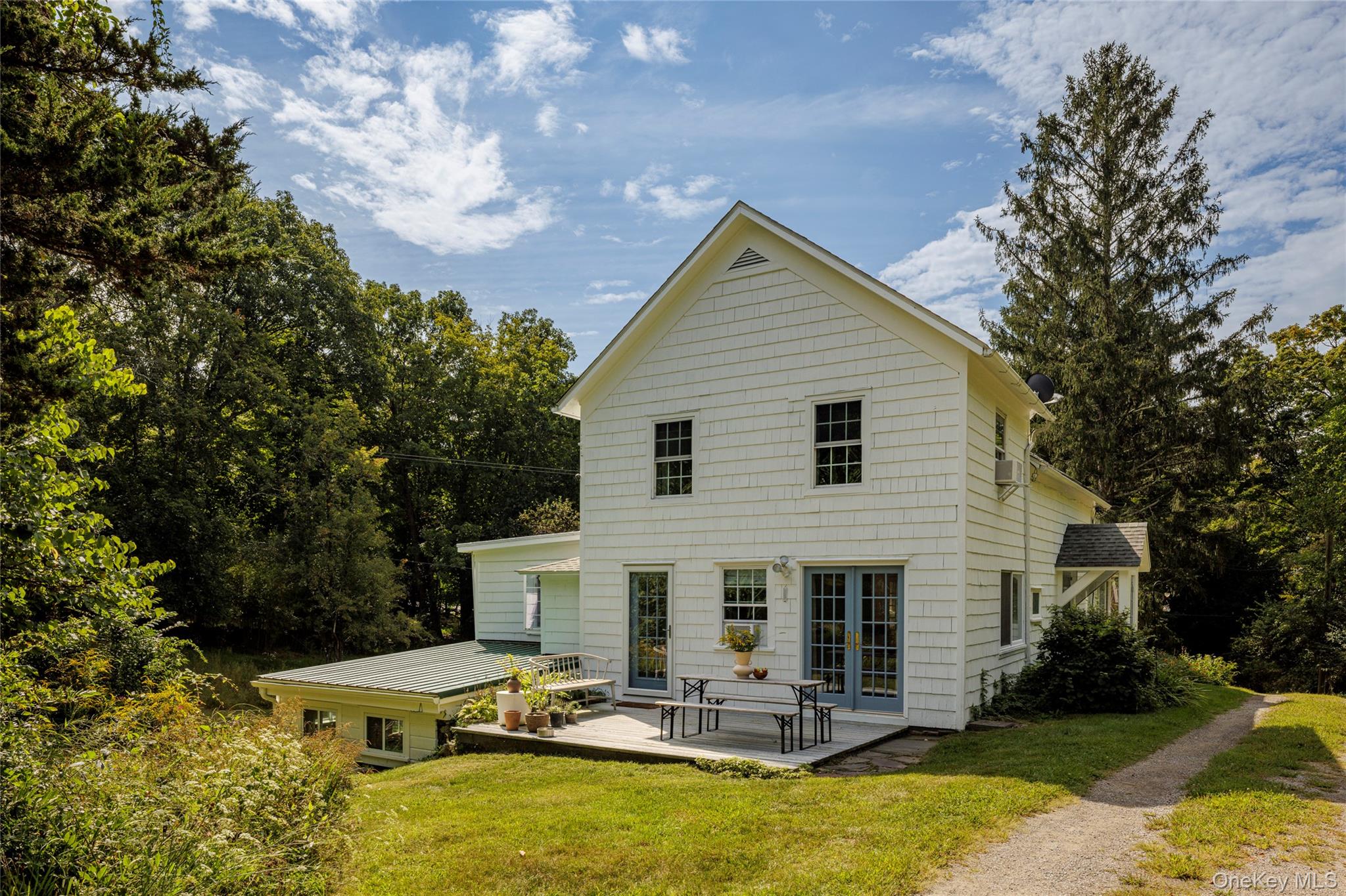 101 Snyderville Road, Elizaville NY 12523