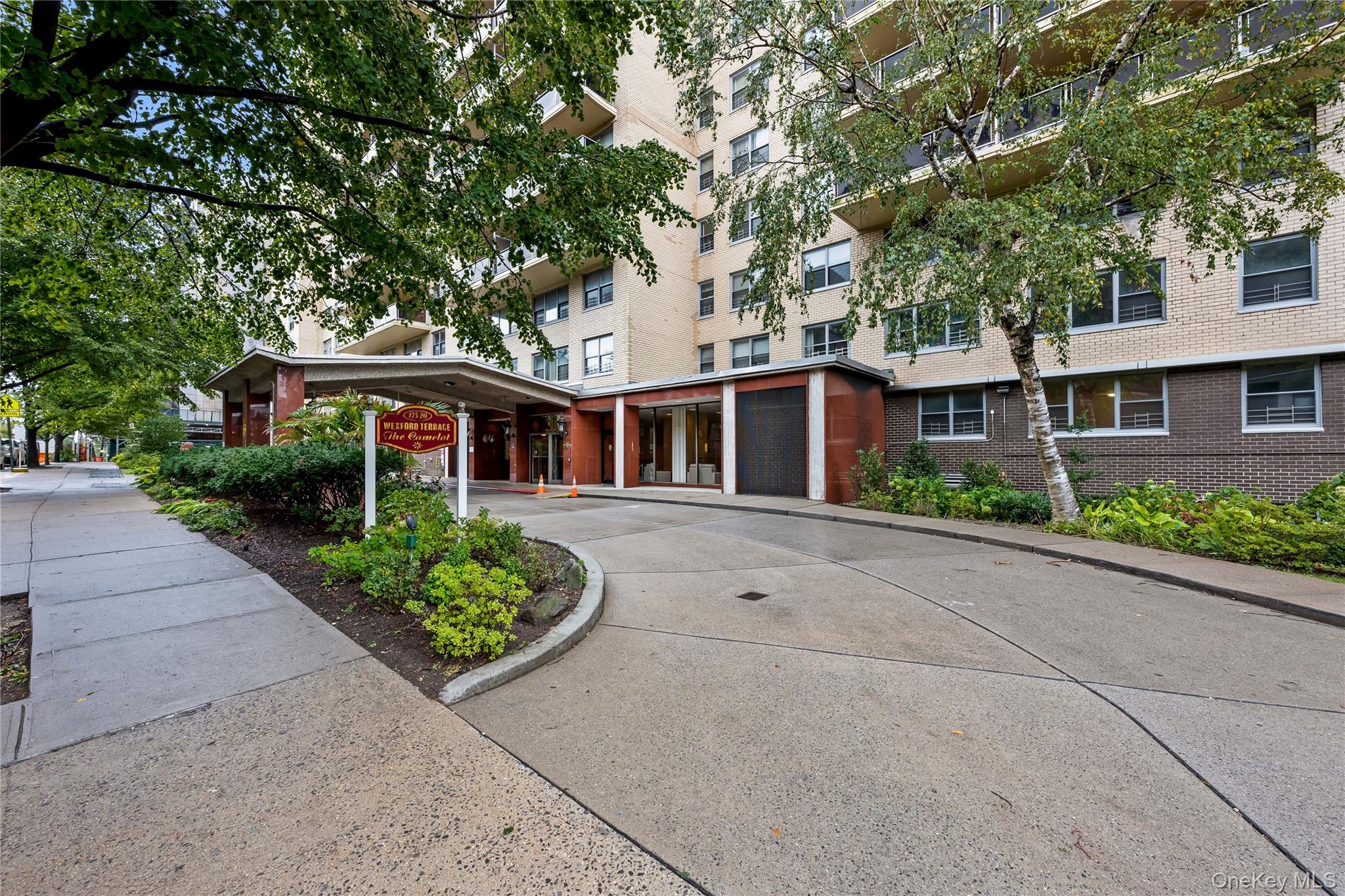 175-20 Wexford Terrace Unit 11A, Jamaica Estates NY 11432