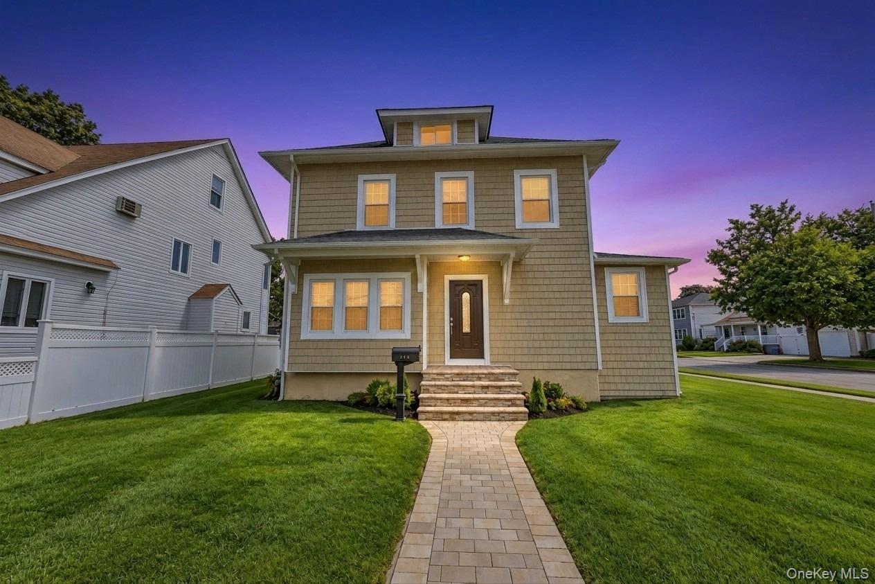 236 Plainview Road, Hicksville NY 11801