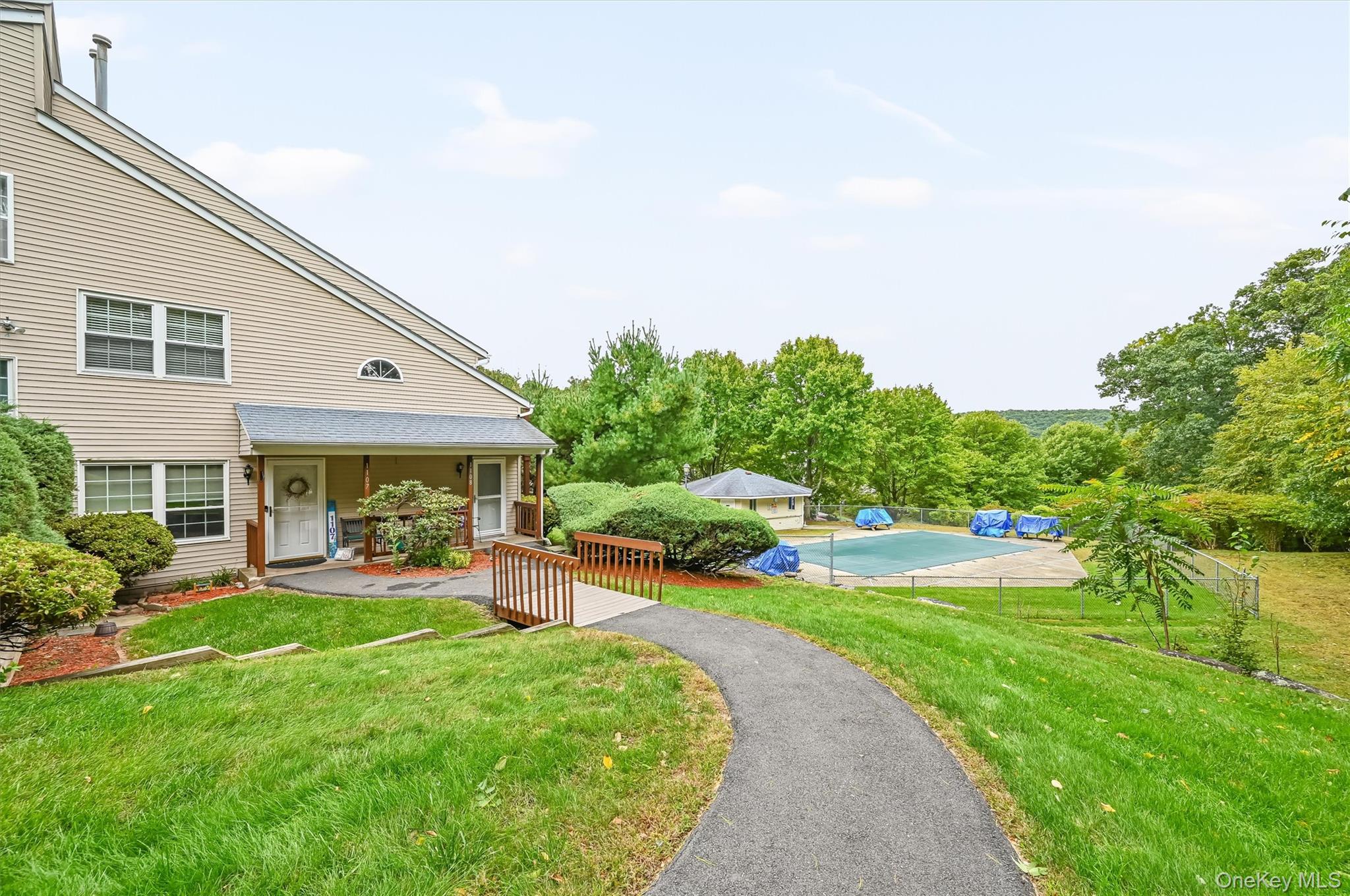 1108 Evergreen Court Unit 65, Woodbury NY 10930
