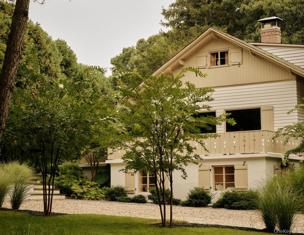 61 Hill Street E, Wading River NY 11792