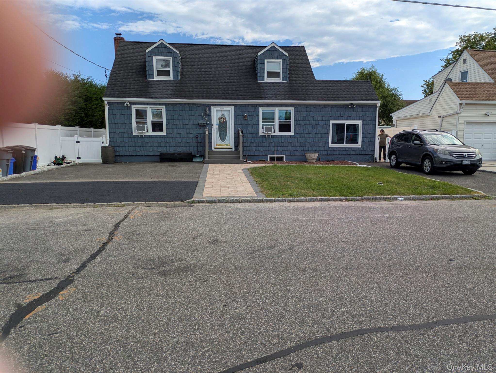 1233 12th Street, West Babylon NY 11704