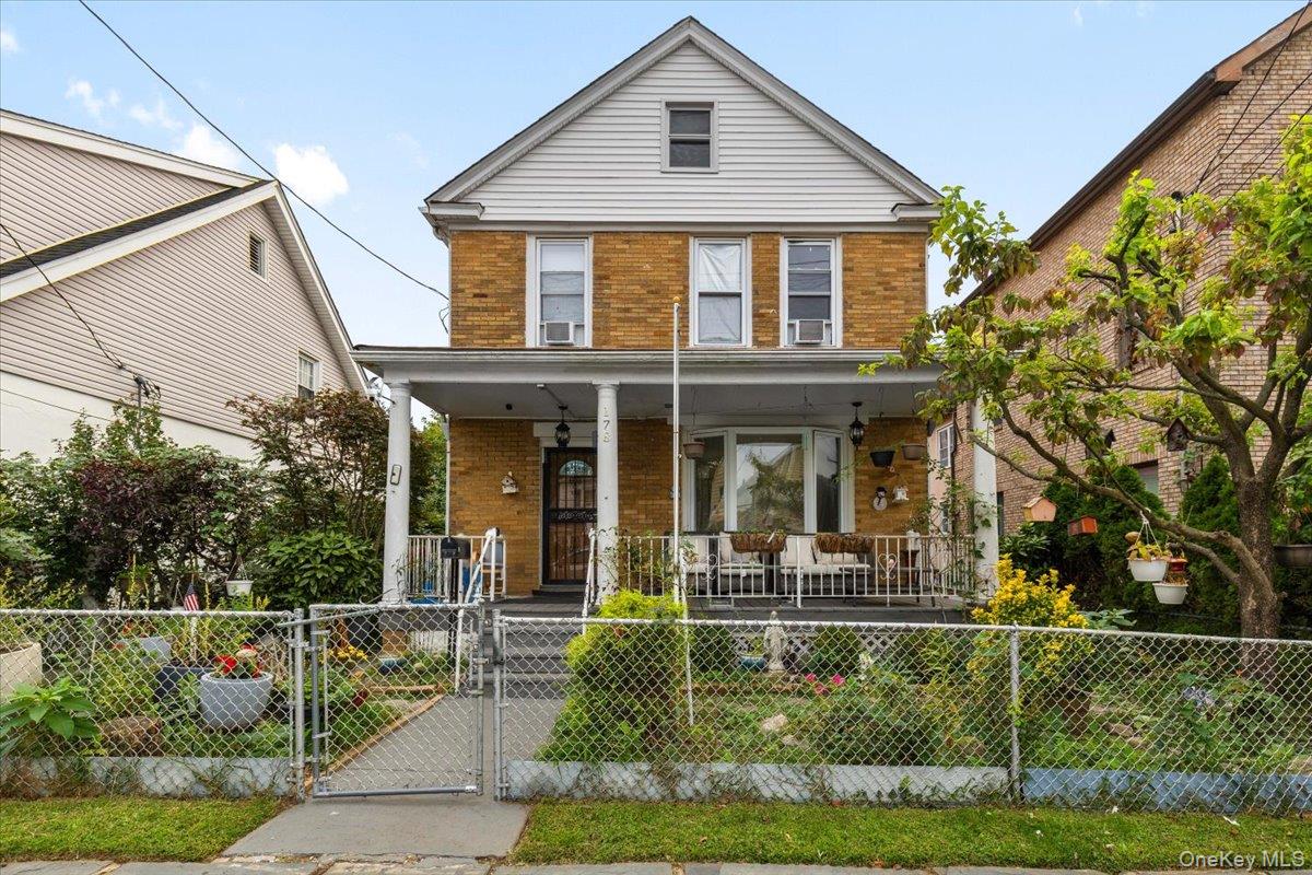 178 Winfred Avenue, Yonkers NY 10704