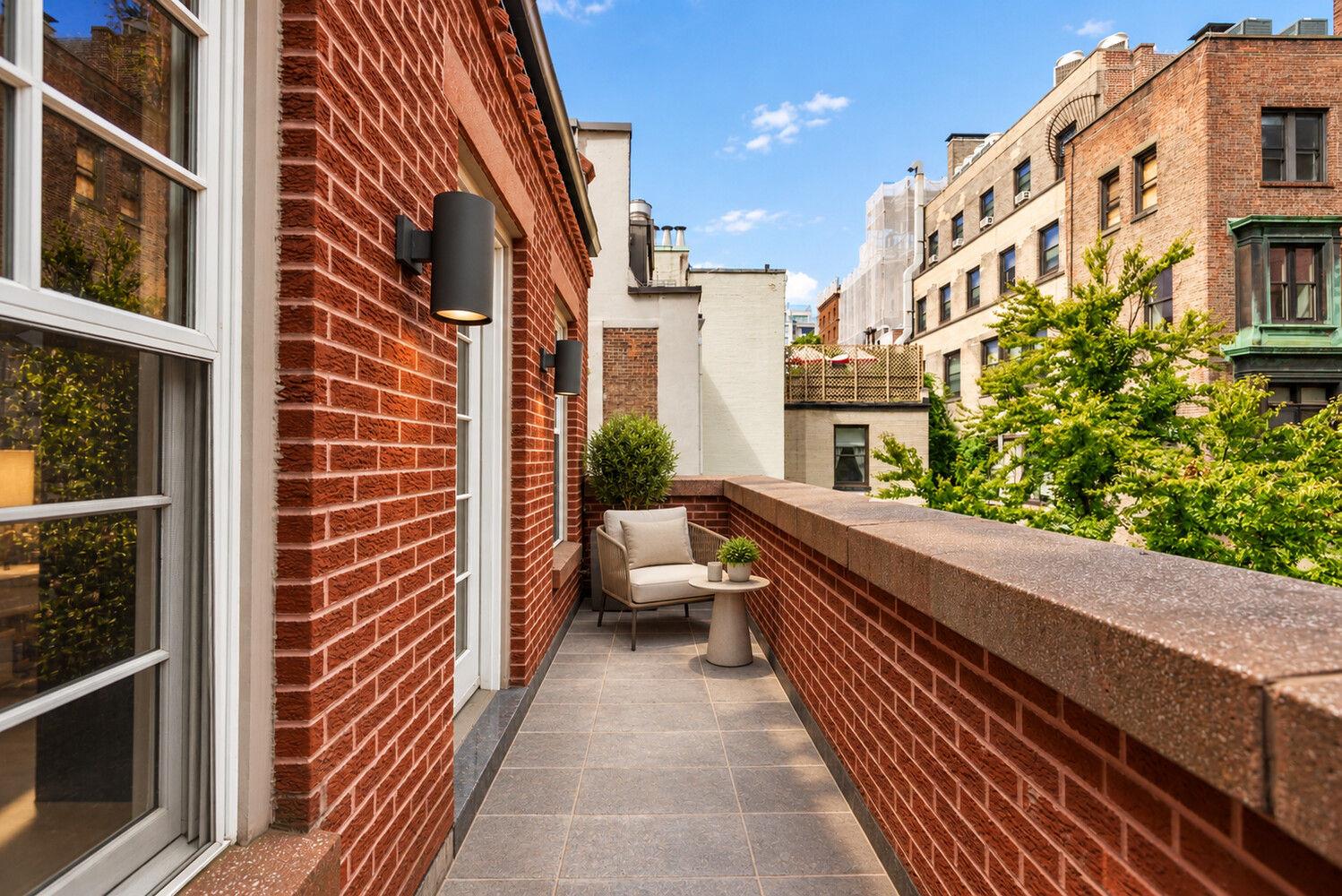 51 E 67TH Street Unit TH, Manhattan NY 10065
