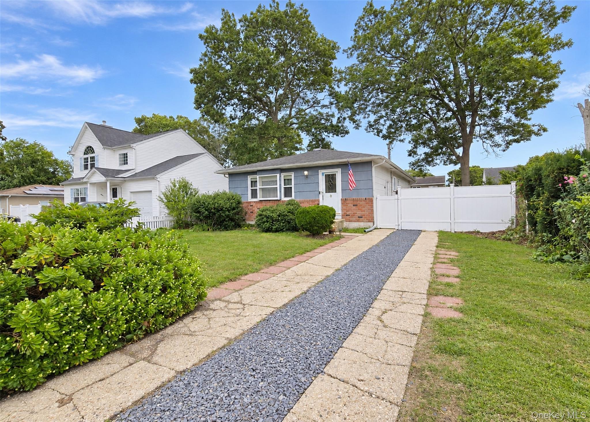 90 Robinwood Drive, Mastic Beach NY 11951