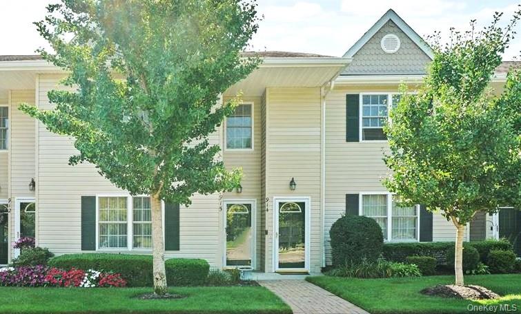 915 Altessa Boulevard, Melville NY 11747