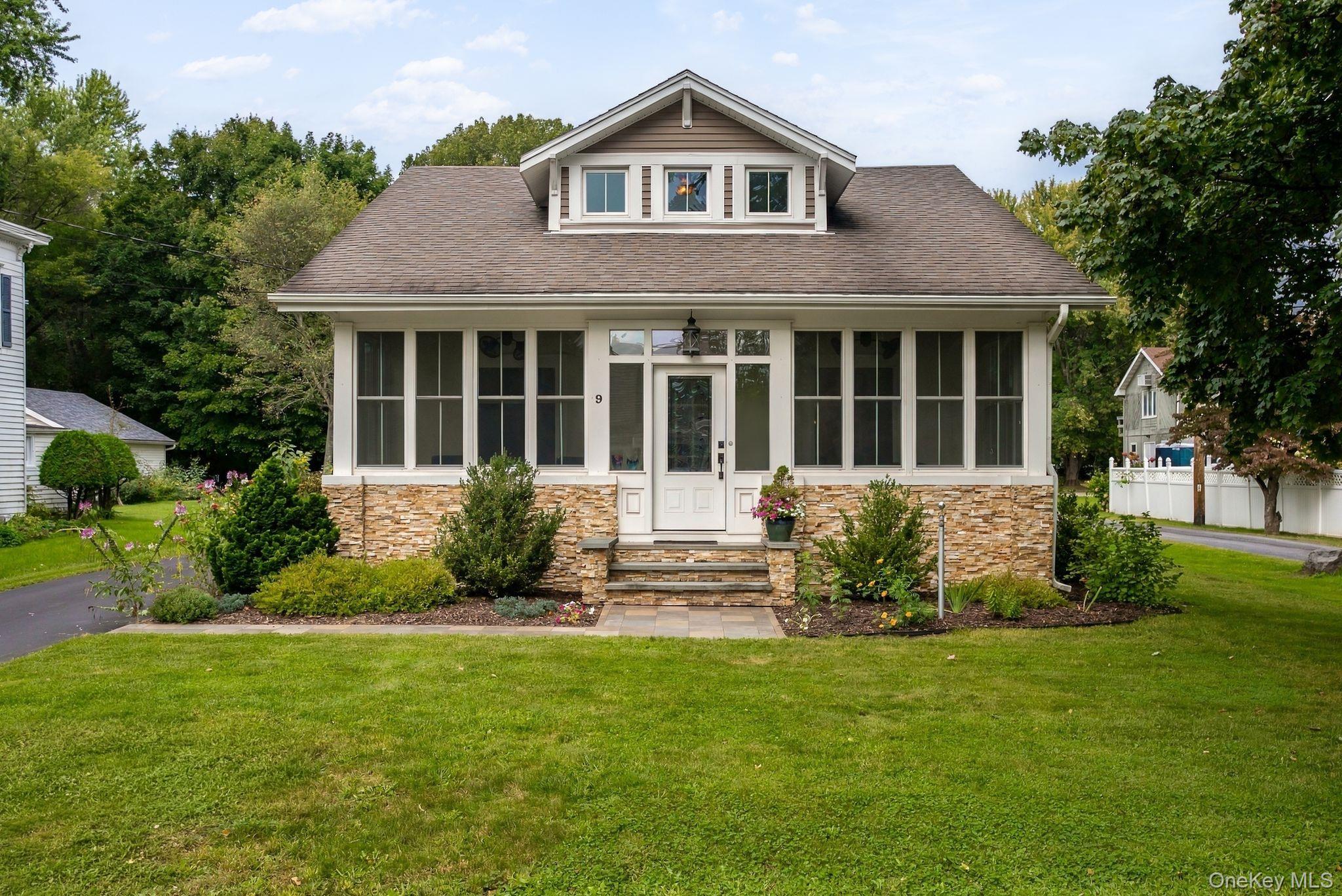 9 N Jefferson Avenue, Catskill NY 12414