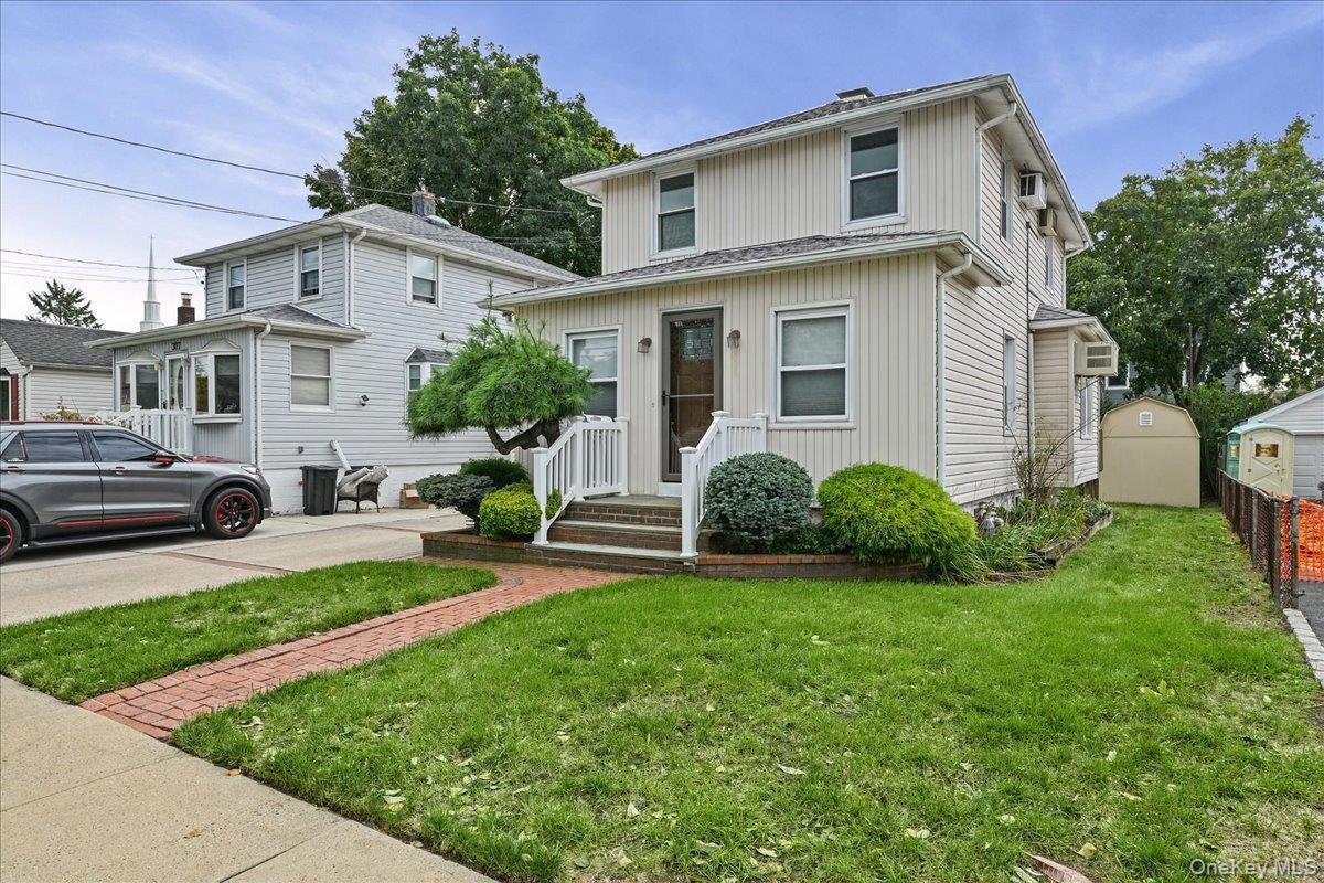 309 Frederick Avenue, Bellmore NY 11710