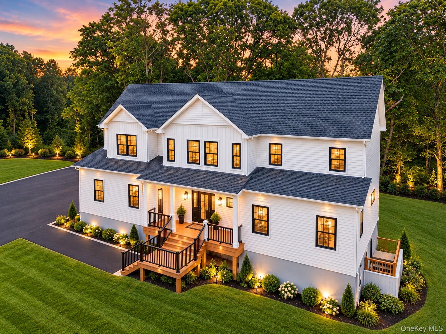 6 Pine Hill Ct, Port Jefferson NY 11777