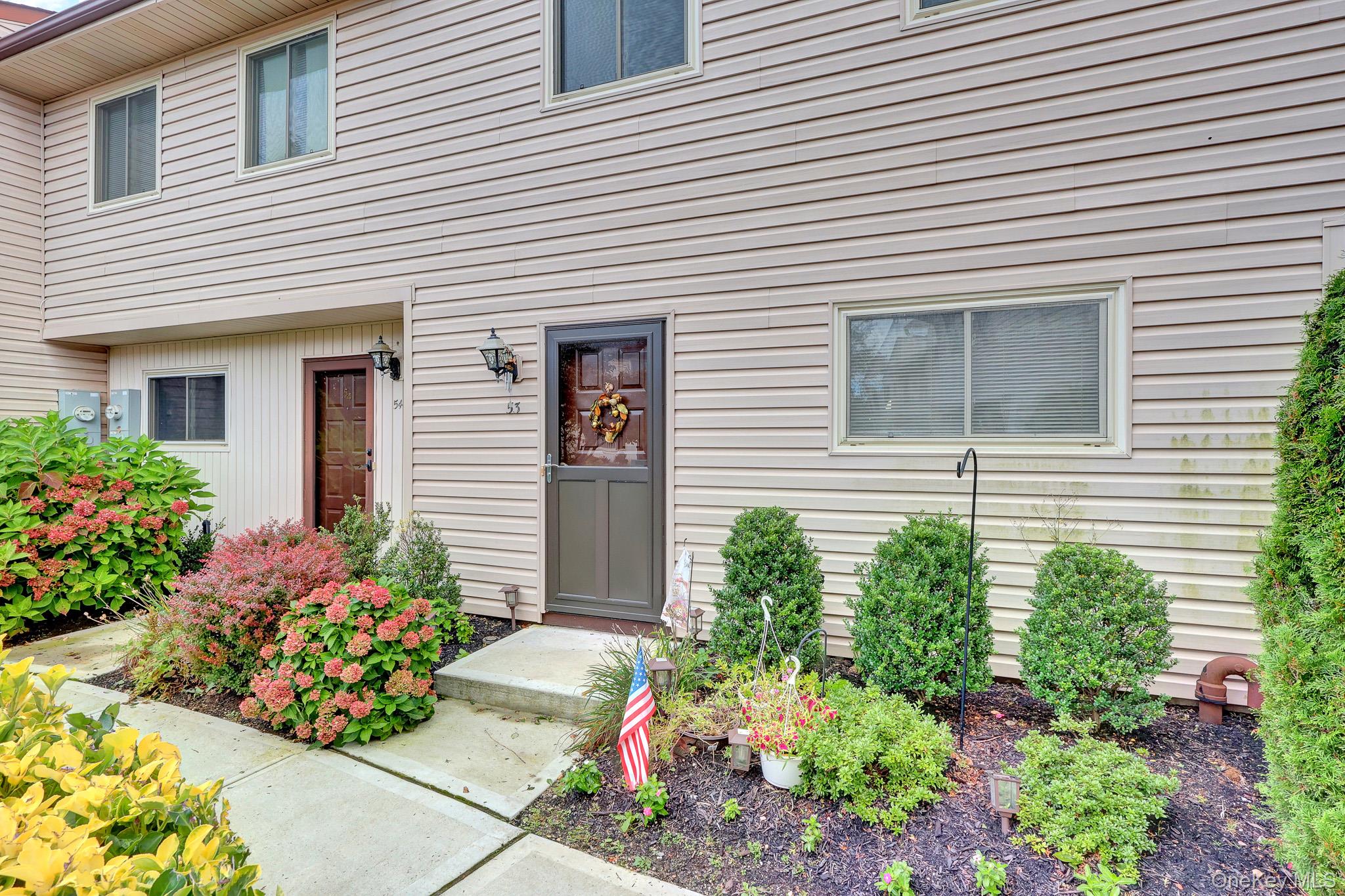 650 Newbridge Road Unit #53, East Meadow NY 11554