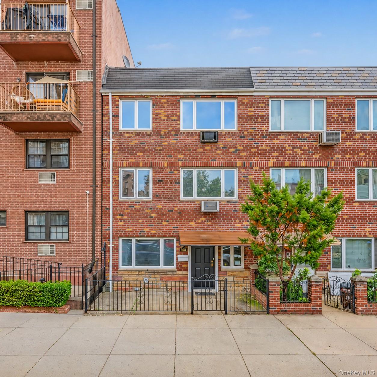 3049 32nd Street, Astoria NY 11102