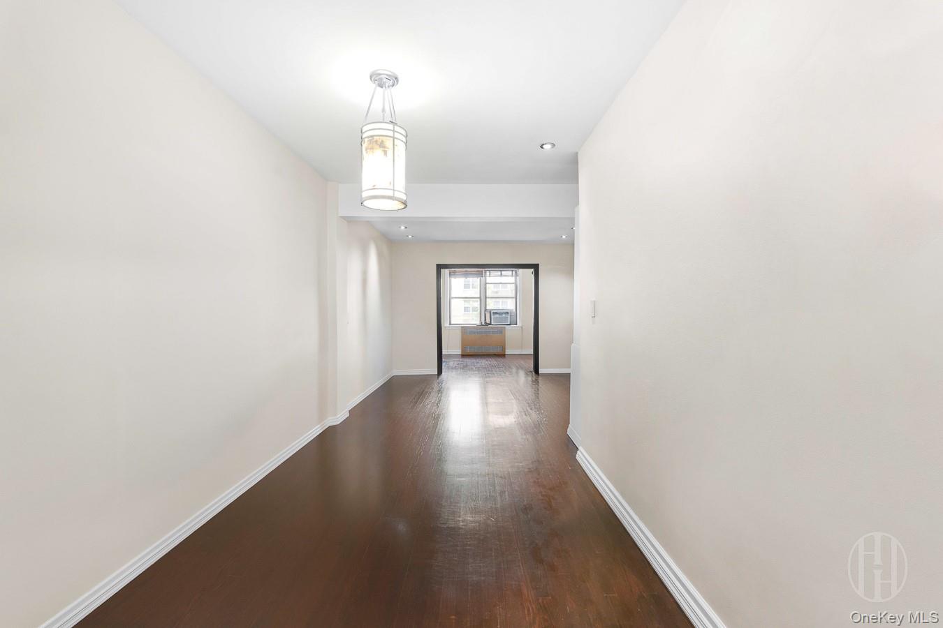 54 East 8th Street Unit 3J, Manhattan NY 10003