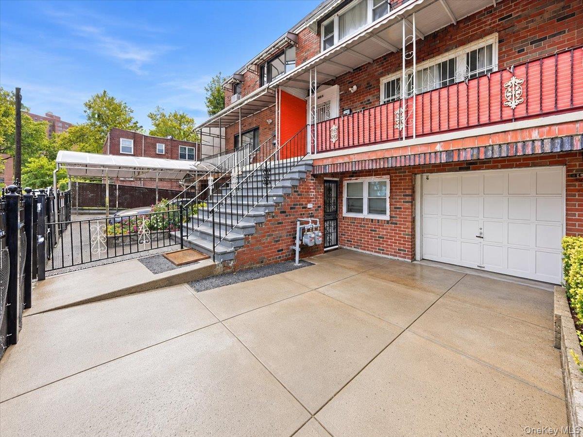 3919 Grace Avenue, Bronx NY 10466