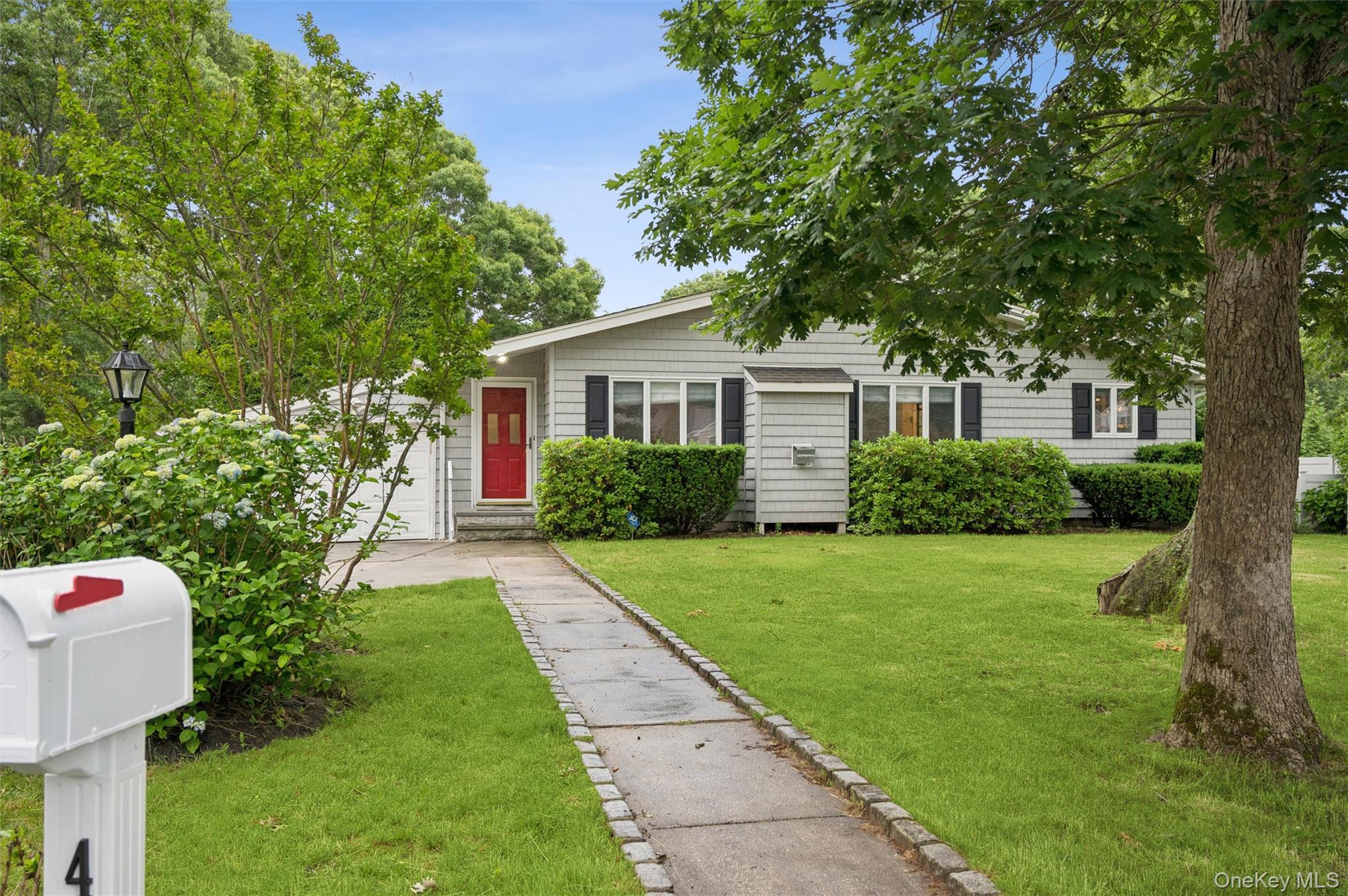 41 Homewood Drive, Hampton Bays NY 11946