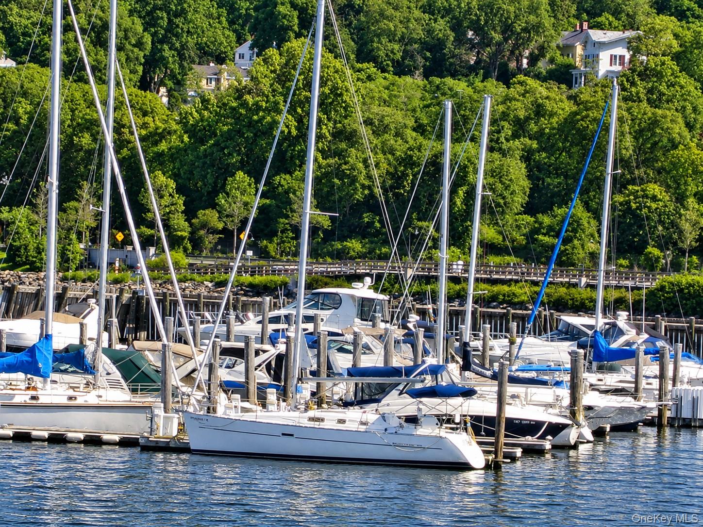 80 Half Moon Bay Marina Drive Unit E-15, Croton-on-Hudson NY 10520