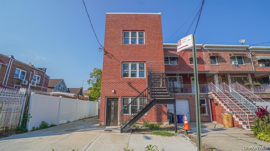1011 E 221st Street, Bronx NY 10469