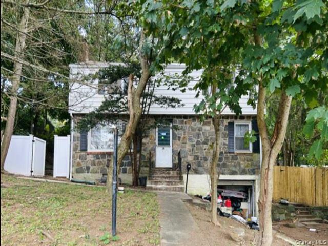 34 St Eleanoras Lane, Yonkers NY 10707