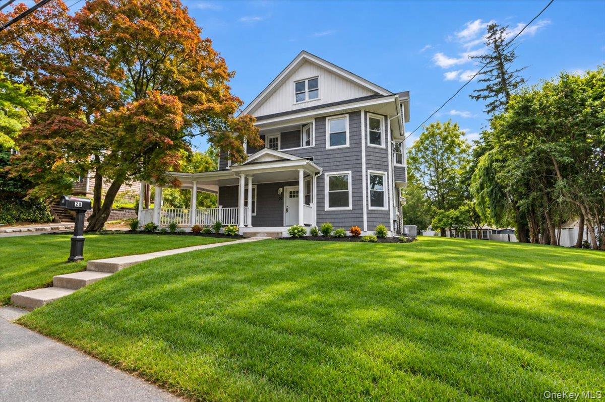 28 Ketewomoke Drive, Halesite NY 11743