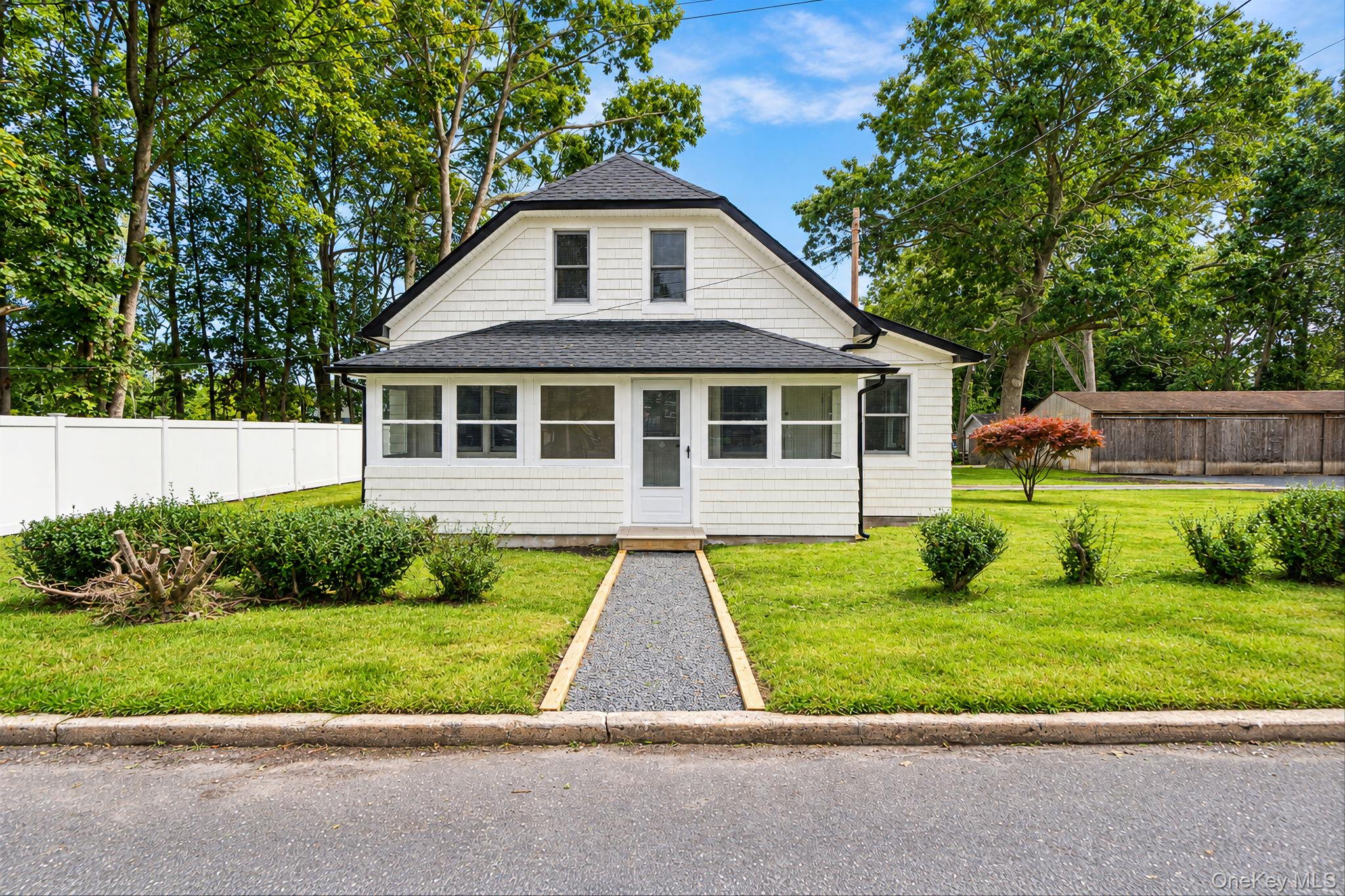 61 Bank Street, Center Moriches NY 11934