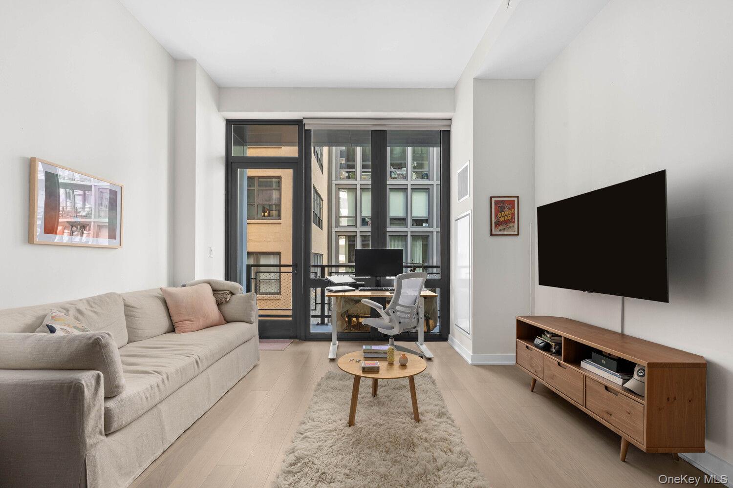 77 CHARLTON Street Unit N4E, Manhattan NY 10014
