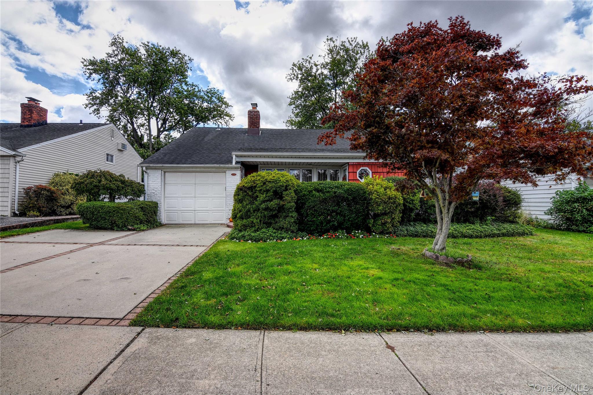 3758 Windsor Drive, Bethpage NY 11714