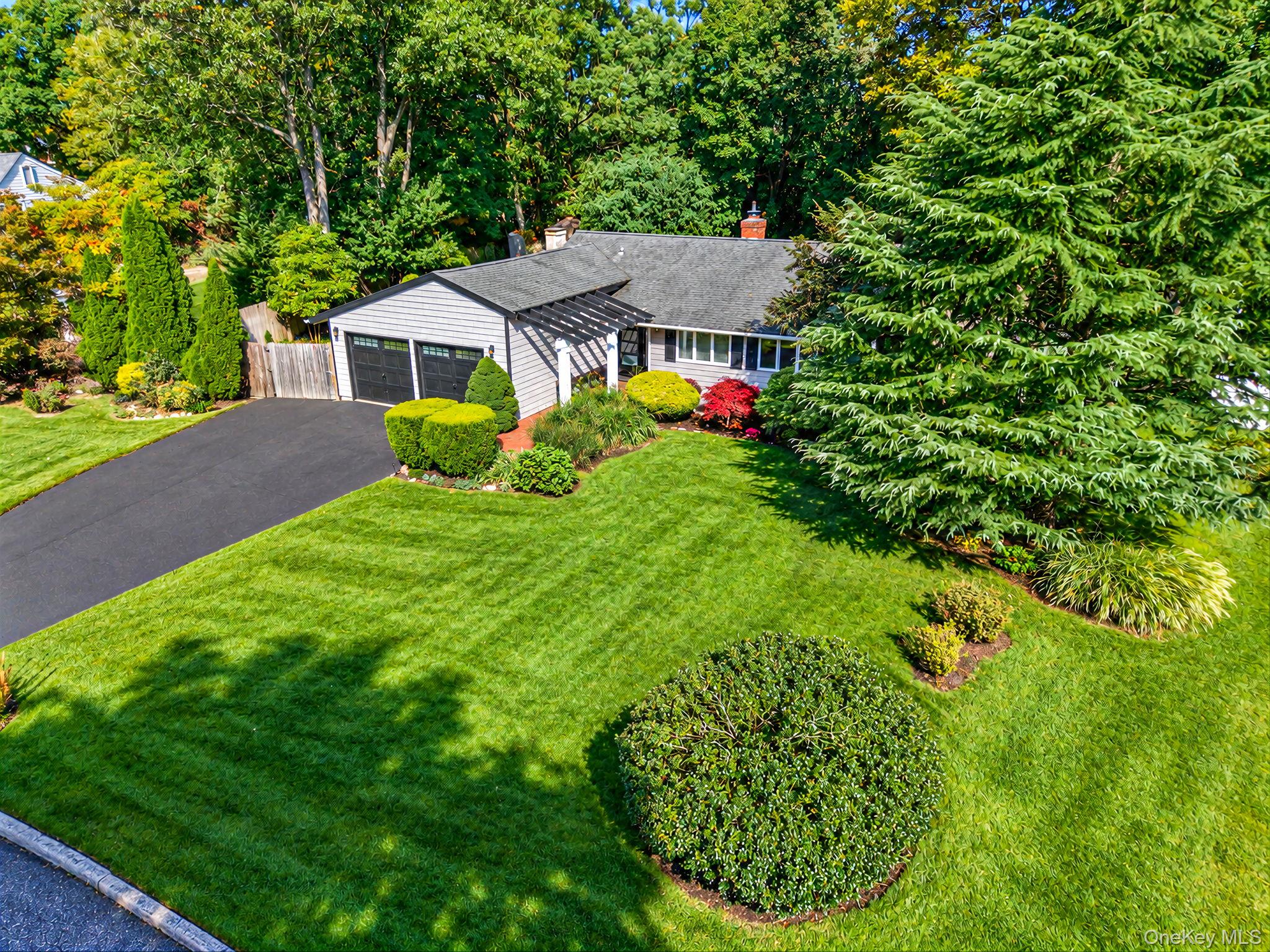 11 Folsom Lane, Coram NY 11727