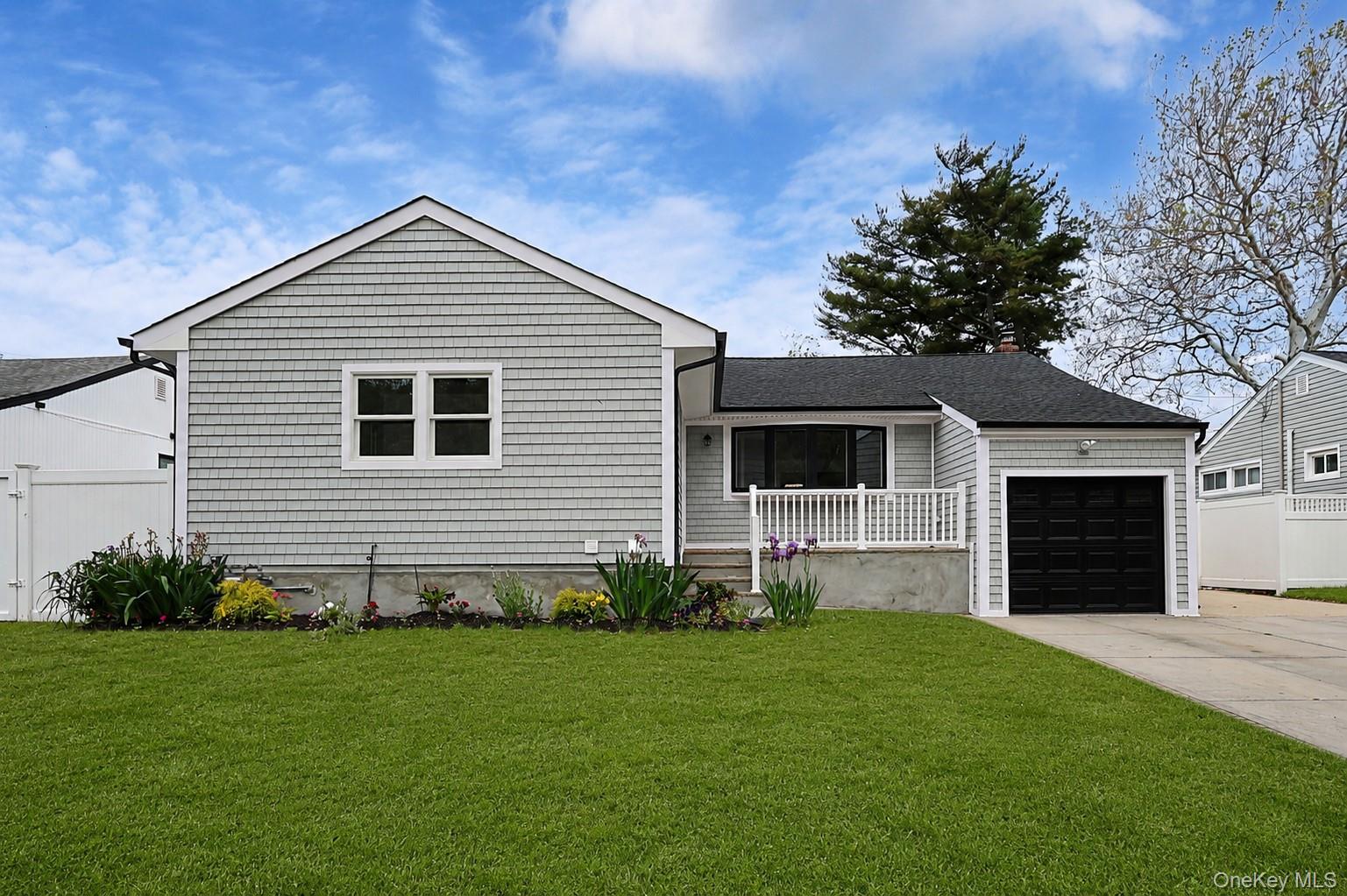 224 Hungry Harbor Road, Valley Stream NY 11581