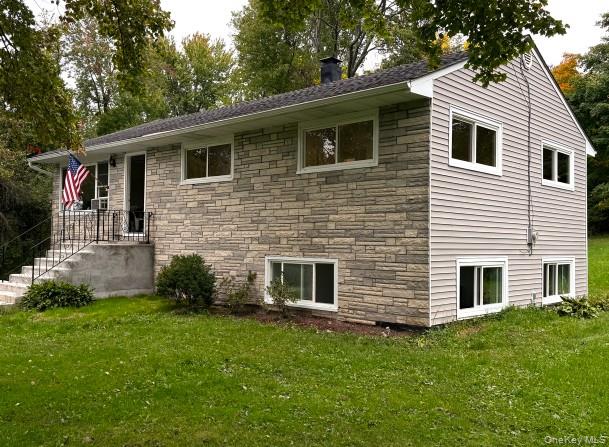 11 Everett Road, Carmel NY 10512