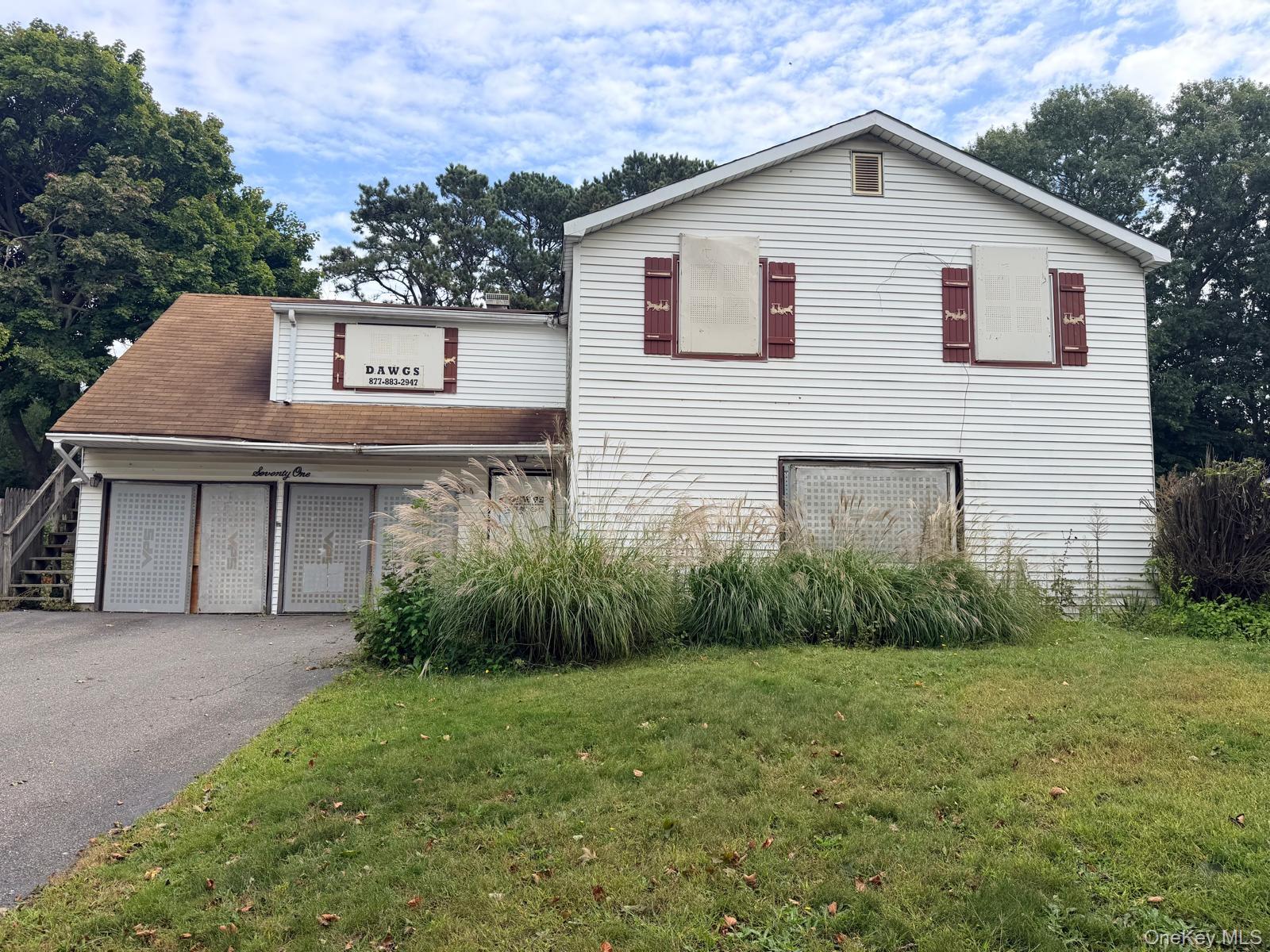 71 Matsunaye Drive, Babylon NY 11763