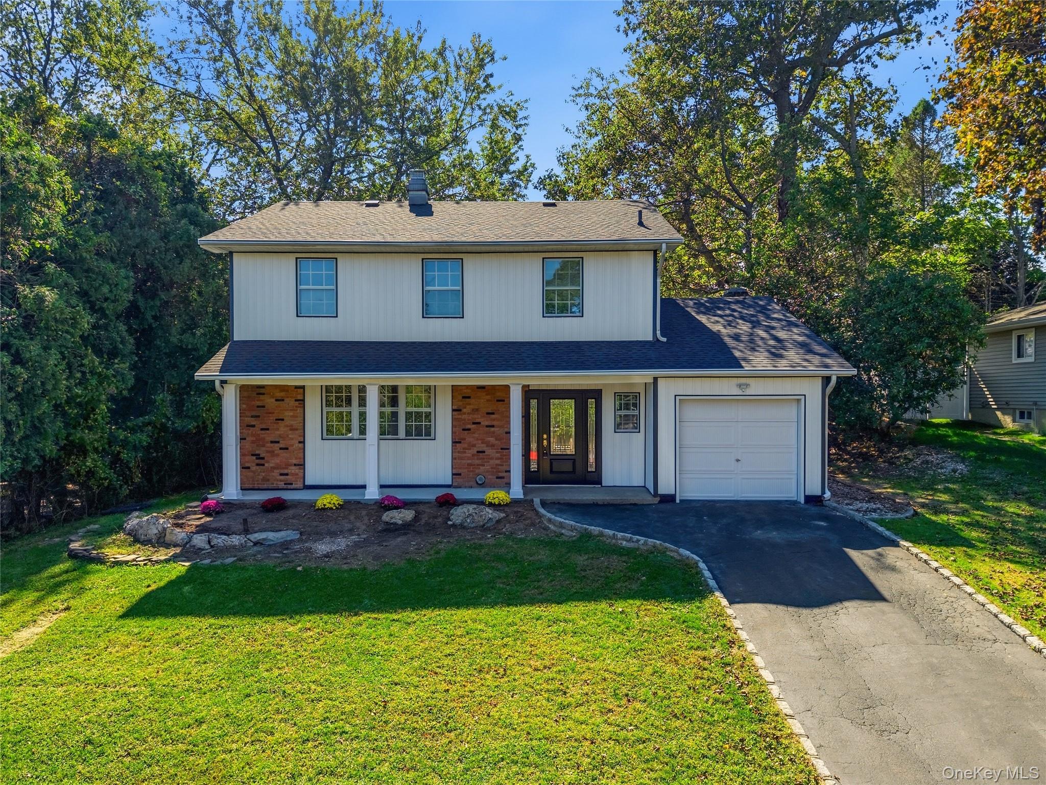 4 Deepdale Drive, Rocky Point NY 11778