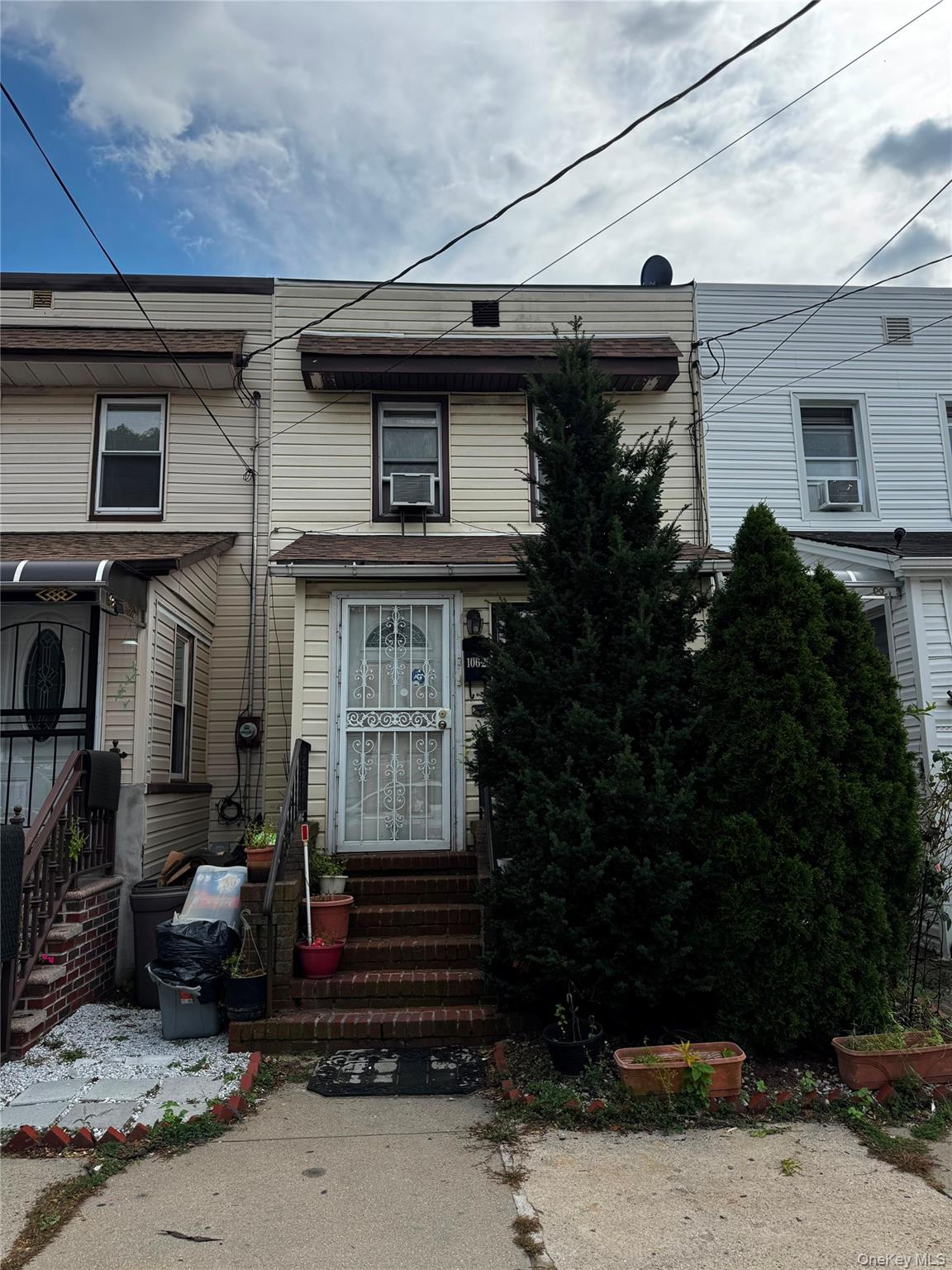 10620 109th Avenue, Ozone Park NY 11417
