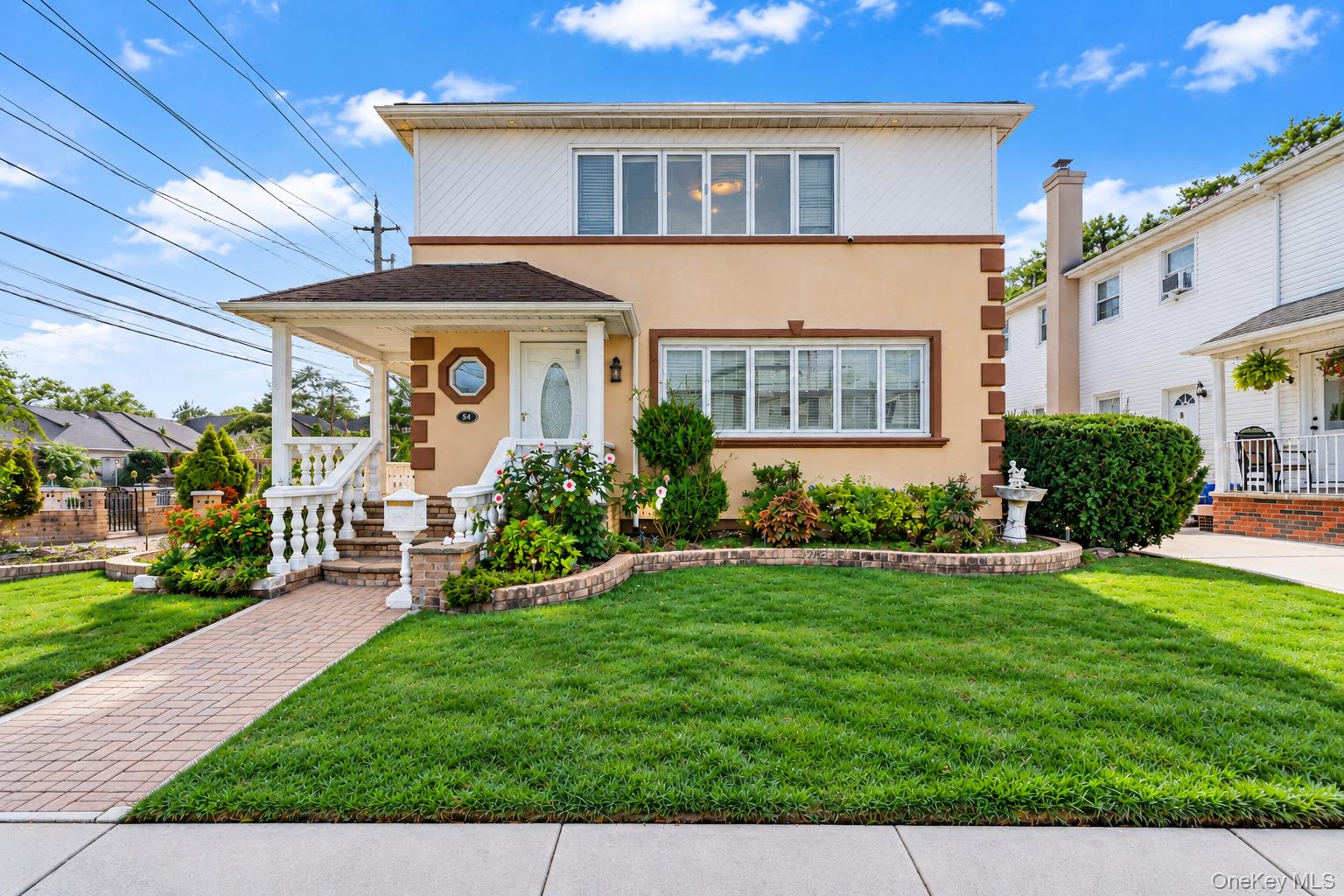 54 Sandalwood Avenue, Valley Stream NY 11581