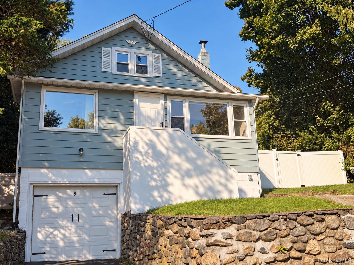 5 Ross Drive, Yorktown Heights NY 10598