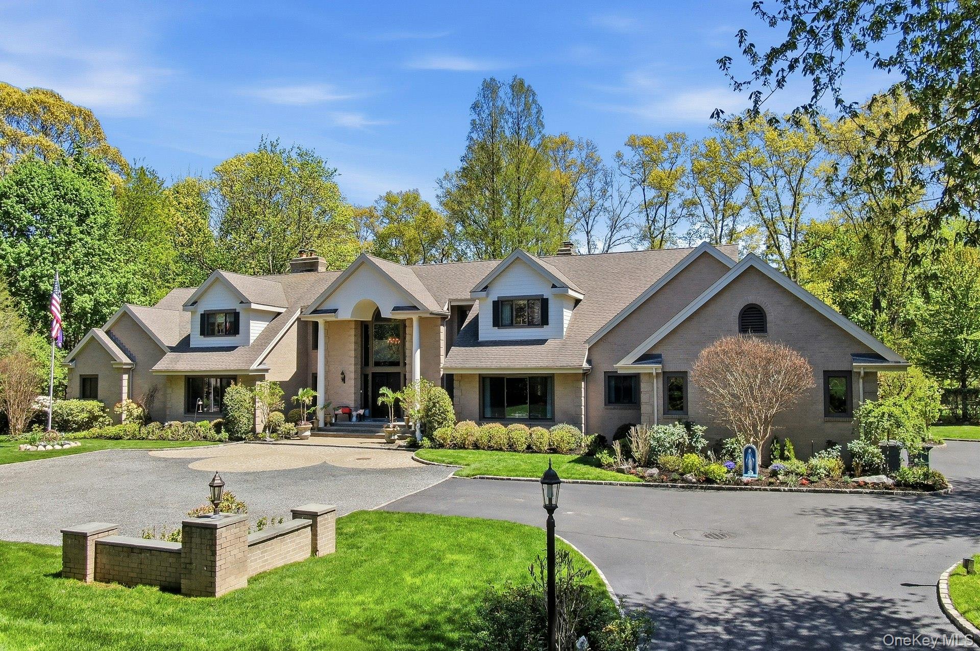 10 Fox Meadow Lane, Lloyd Harbor NY 11743