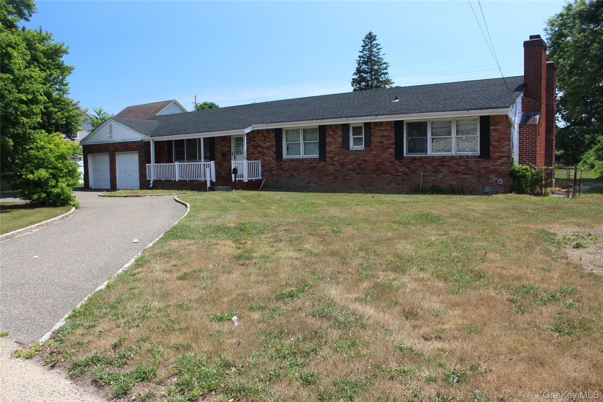 924 Fulton Street, Farmingdale NY 11735